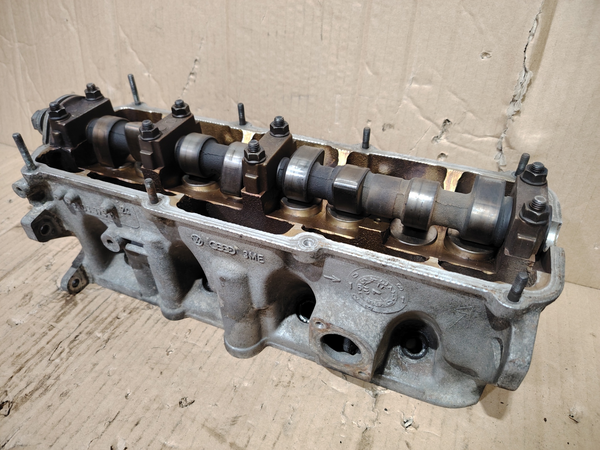 Головка блока цилиндров Audi,VW 1.8 026103373Q, под гидрокомпенсаторы